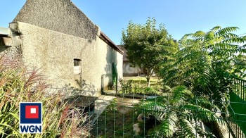 Dom na  sprzedaż Oława - Sprzedam dom z pomieszczeniami gospodarczymi Godzikowice